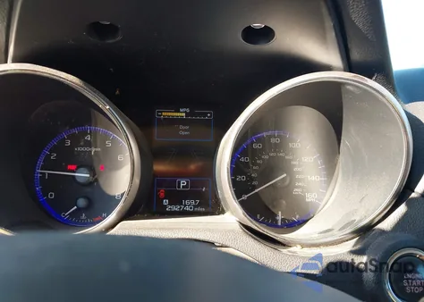 2016 Subaru Outback 3.6R Limited из США, поврежденный, VIN 4S4BSENC0G3288982